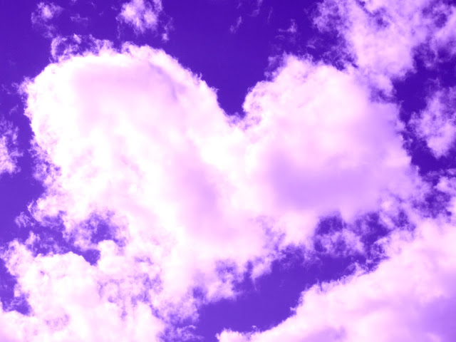 8fb2a-purple2bheart2bcloud